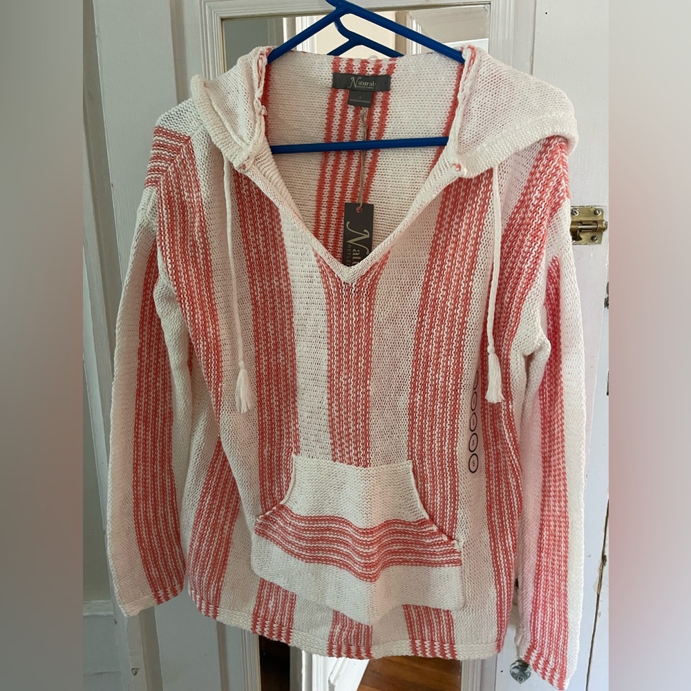 Natural Reflections Pullover Hooded Sweater size small NWT $40